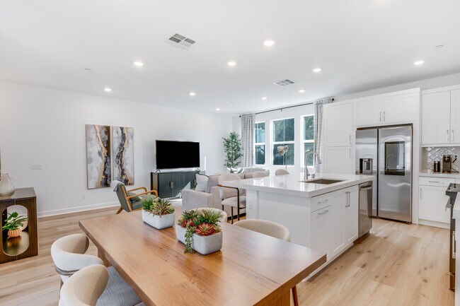 Building Photo - 414 Caliper Wy