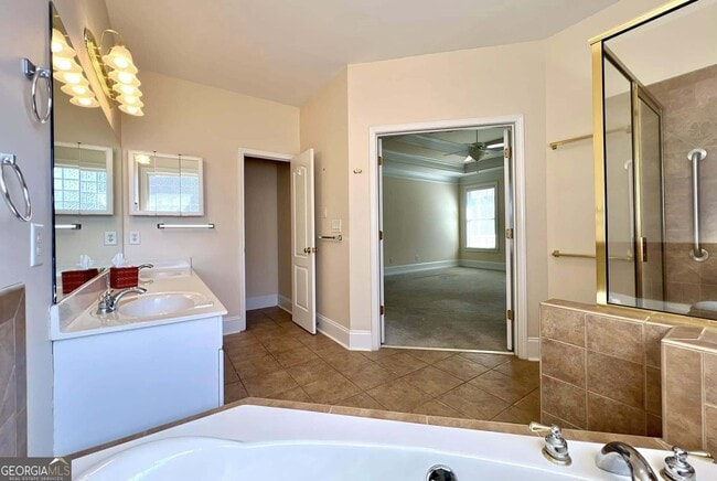 Building Photo - 8008 Revere Dr