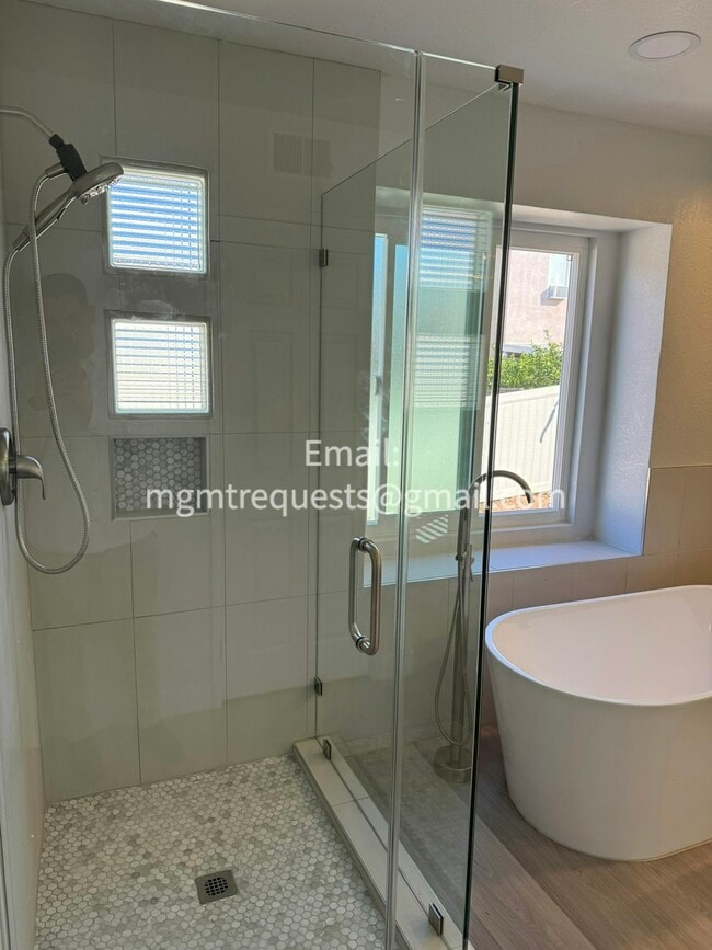 Building Photo - 2231 Thyme Dr