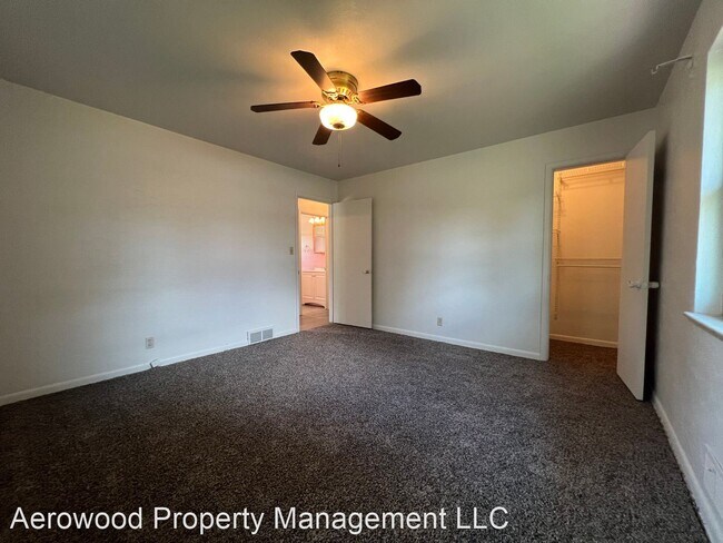 Building Photo - 3 br, 2 bath House - 850 S Flower