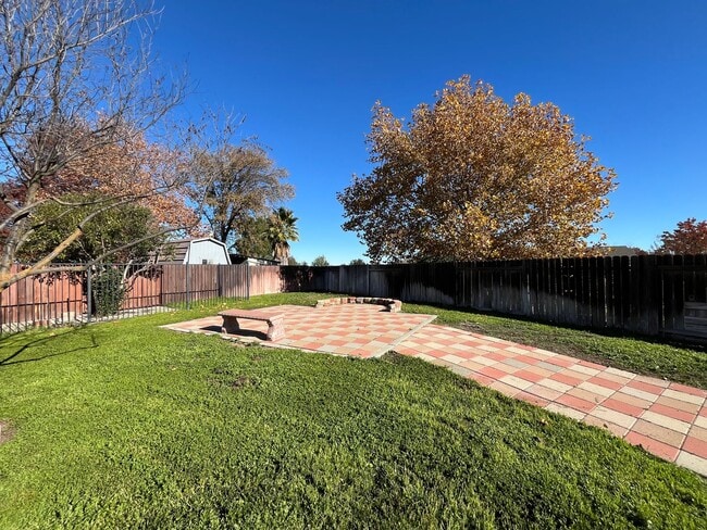 Building Photo - 2306 Apion Ct