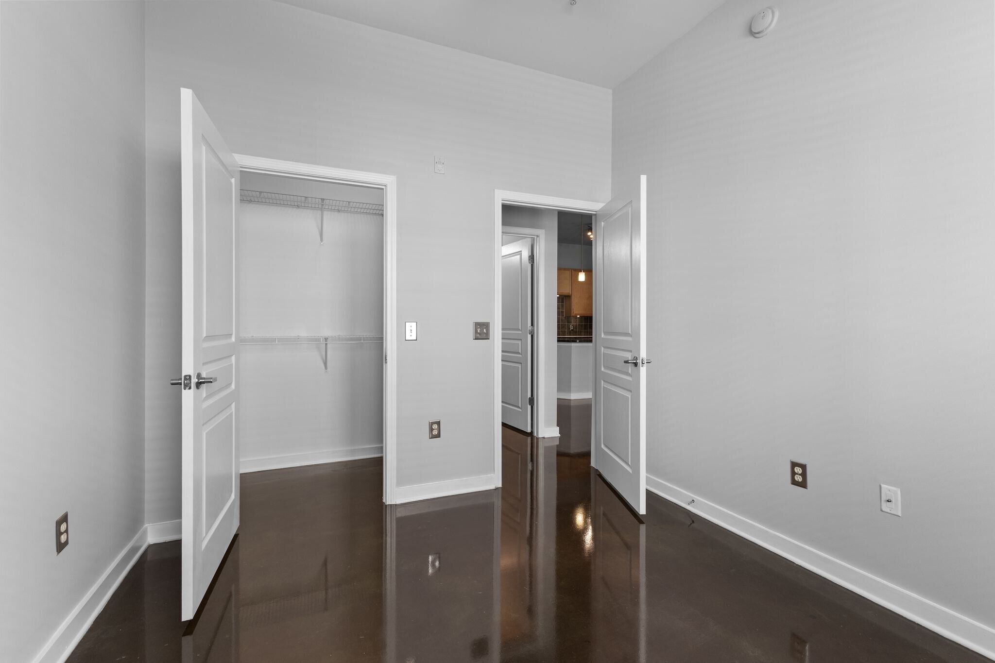 Building Photo - 3000 Vanderbilt Pl