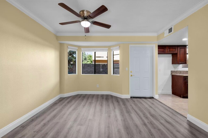 Building Photo - 3831 1/4 Bresee Ave