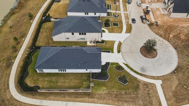 Building Photo - 31530 Bramble Holw Ct