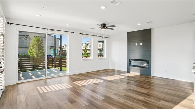 Building Photo - 3661 Rosemont Dr