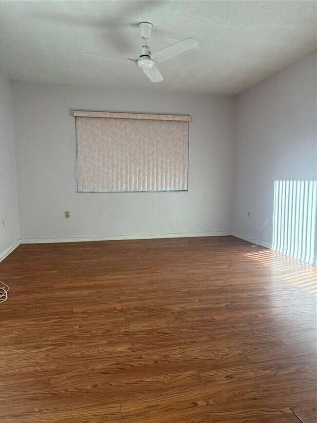 Building Photo - 8280 SW 24th St