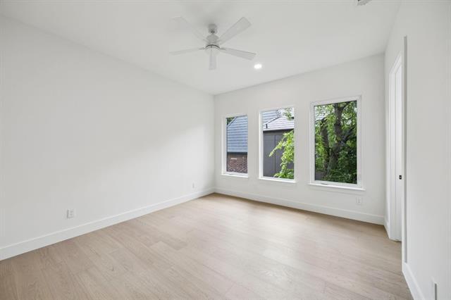 Building Photo - 6244 Richmond Ave