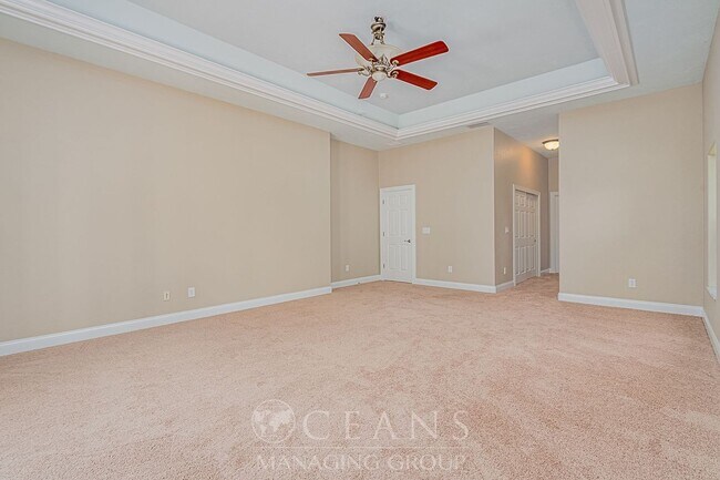 Building Photo - Spacious 4 Bedroom Pool Home in Ormond Lakes