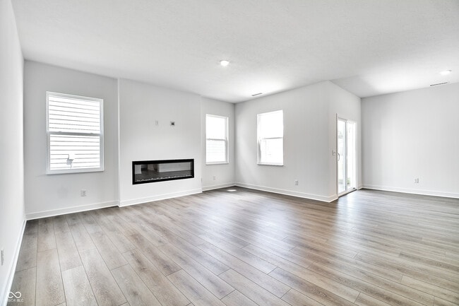 Building Photo - 408 Eisenhower St