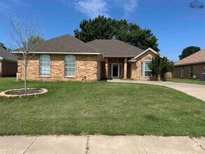 Building Photo - 5312 Pebblestone Dr