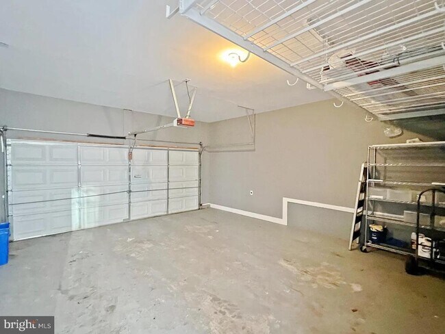 Building Photo - 13429 Rising Sun Ln