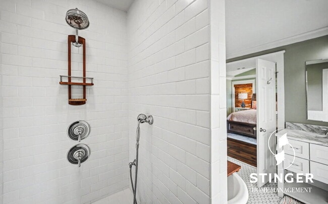 Building Photo - 73 Sunset Blvd