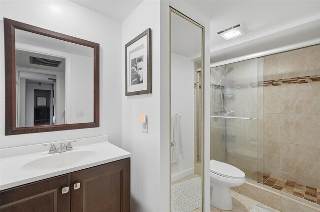 Building Photo - 9142 SW 23rd St