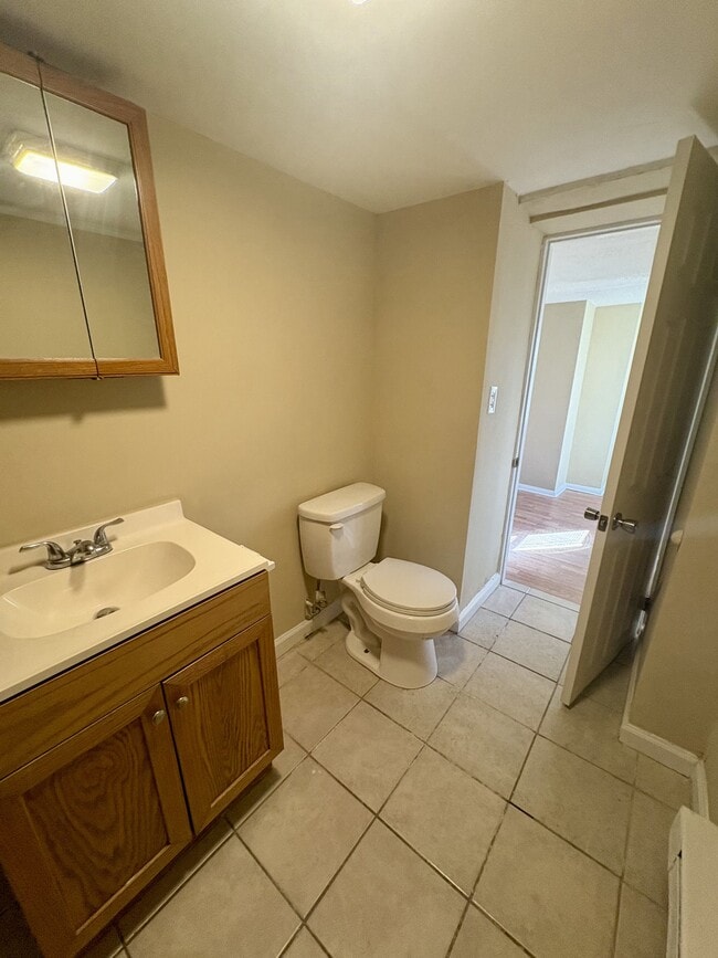 Building Photo - 150 S Sumner Ave