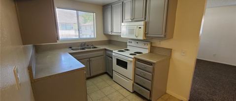 Building Photo - 1169 W Calle Del Sol