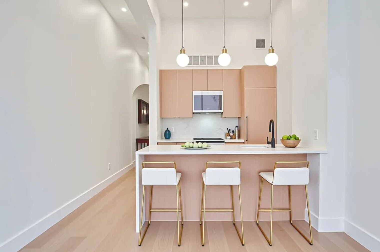 Building Photo - 19 St Marks Pl