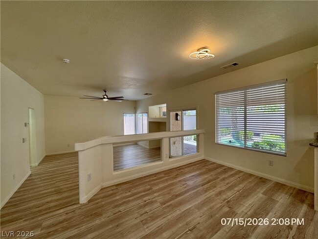 Building Photo - 10921 Calcedonian St