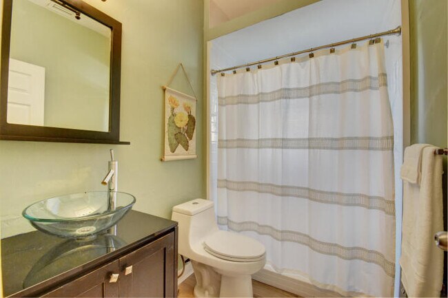 Building Photo - 232 Dixie Blvd