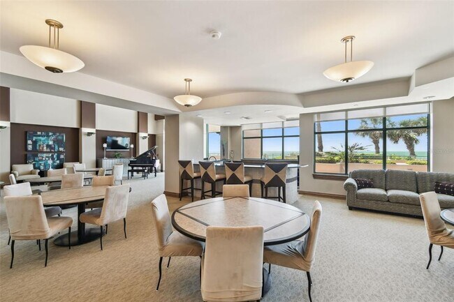 Building Photo - 1560 Gulf Blvd