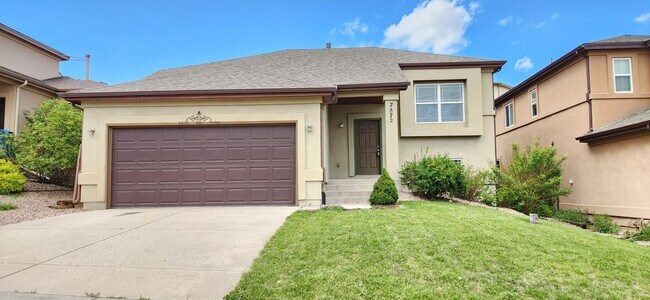 Primary Photo - PENDING APPROVAL - Open Concept 4 Bedroom ...