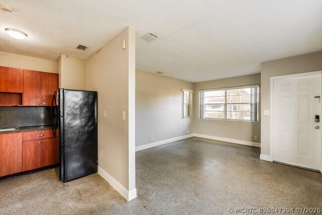 Building Photo - 2218 Farragut St