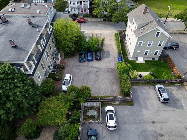 Building Photo - 99 Almy St