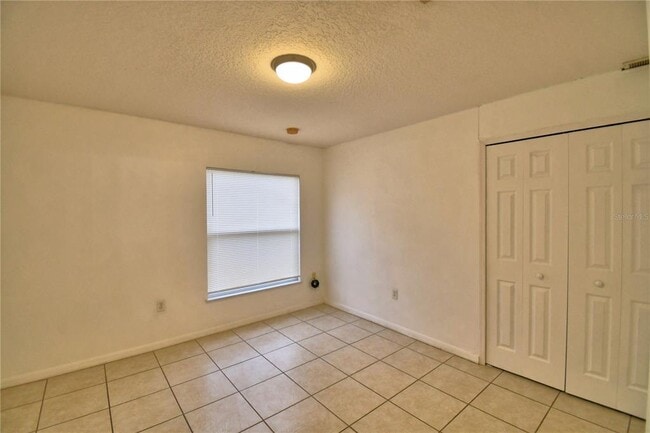 Building Photo - 662 Basingstoke Ct