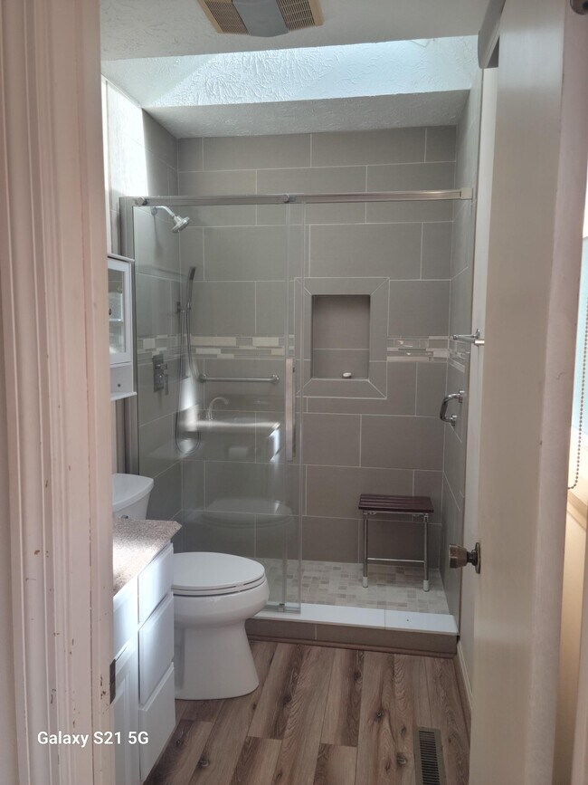 Building Photo - 140 Shelley Ln