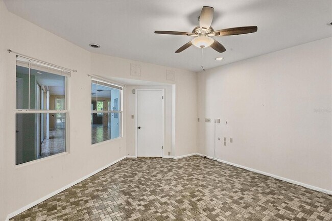 Building Photo - 2605 Desoto Rd