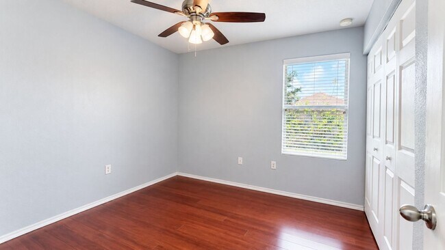 Building Photo - 3105 Seaview Castle Dr