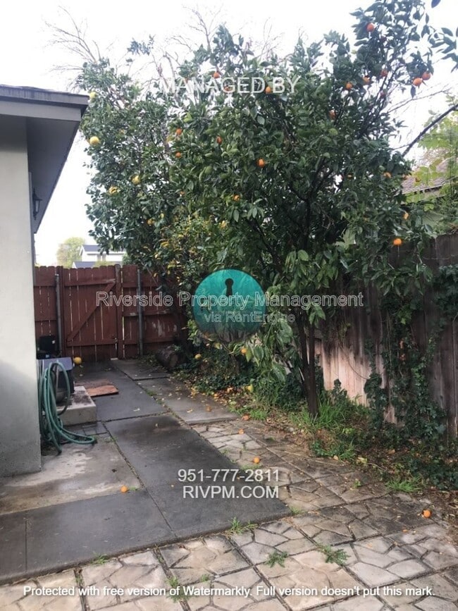 Building Photo - 6698 Nicolett St