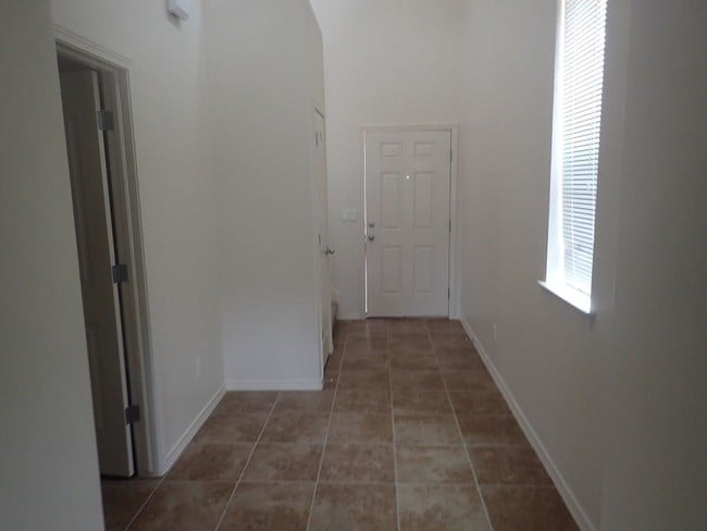 Building Photo - 5032 Copper Ranch Ave