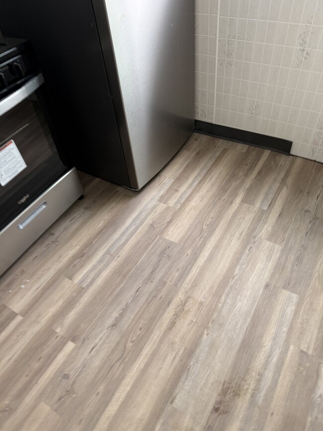 Building Photo - 1837 Beech St