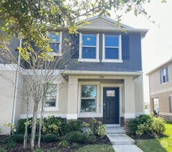 Building Photo - 3 BR 2.5 BA   Townhome in KINDRED