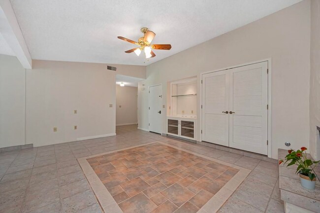 Building Photo - Beautiful 3-Bedroom Home in North Auburn's Sierra Foothills
