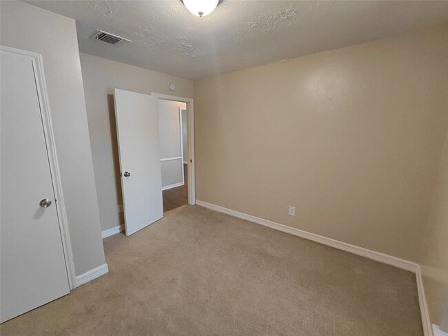 Building Photo - 23111 Lone Wolf Trail