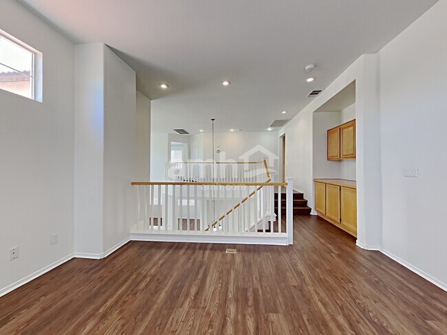 Building Photo - 9055 Hunting Arrow St