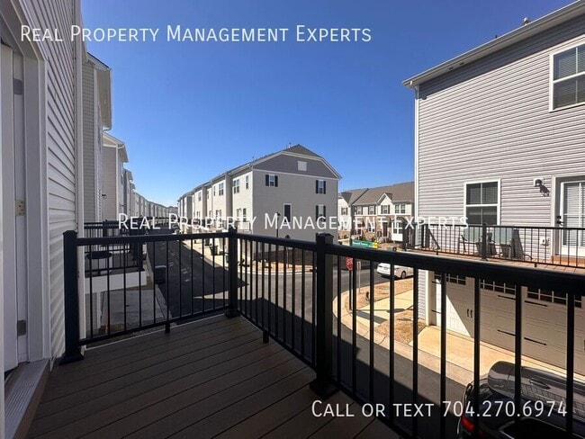 Building Photo - 1410 Newell Towns Ln