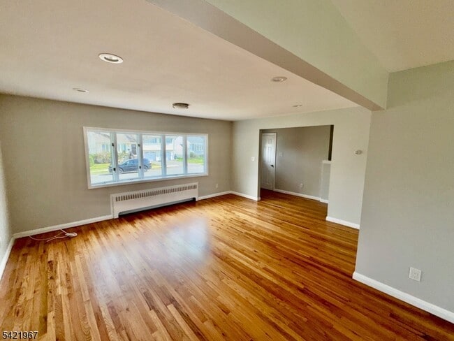 Building Photo - 25 Huck Rd