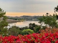 Building Photo - 401 Puddingstone Dr