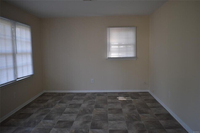 Building Photo - 1659 Rigby St