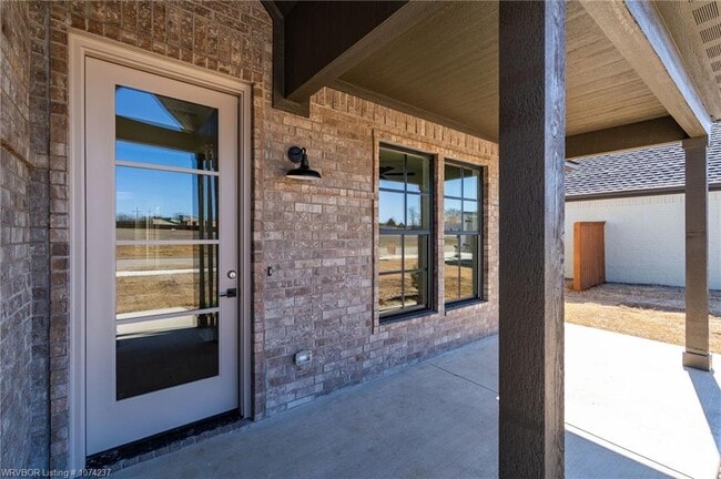 Building Photo - 7627 Woodbine Ln