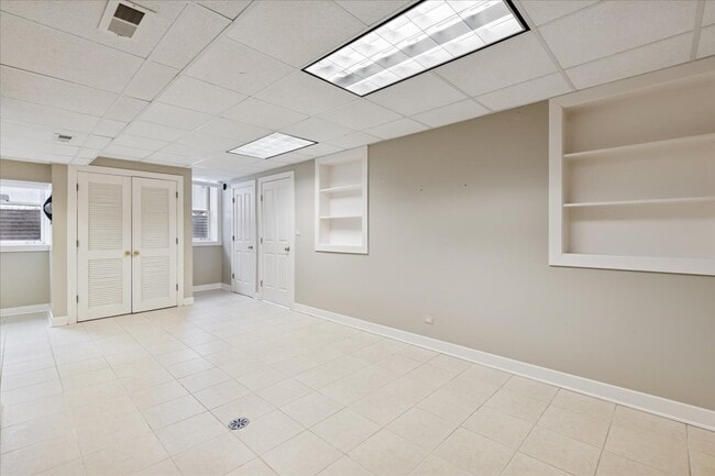 Building Photo - 3760 Gilgare Ln