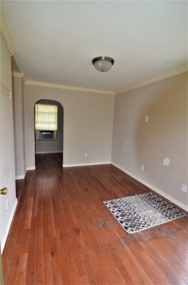 Building Photo - 7326 Eagle Pass St