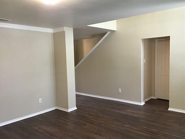 Building Photo - 4706 Buescher Ct