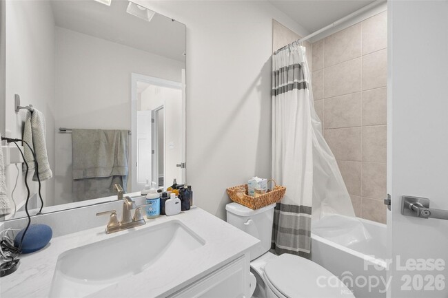 Building Photo - 424 Music Hall Wy