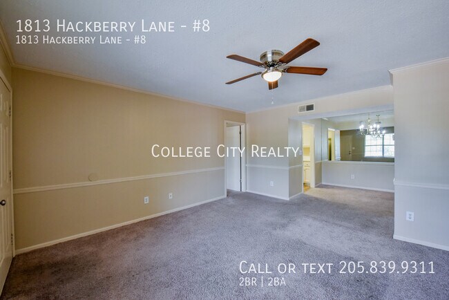 Building Photo - 1813 Hackberry Ln