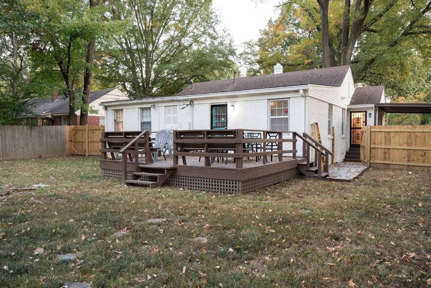 Building Photo - 4858 Carnes Ave