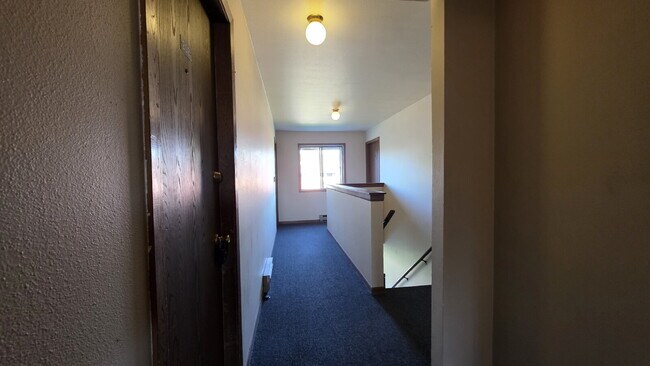 Building Photo - 2500 Honey Lou Ct
