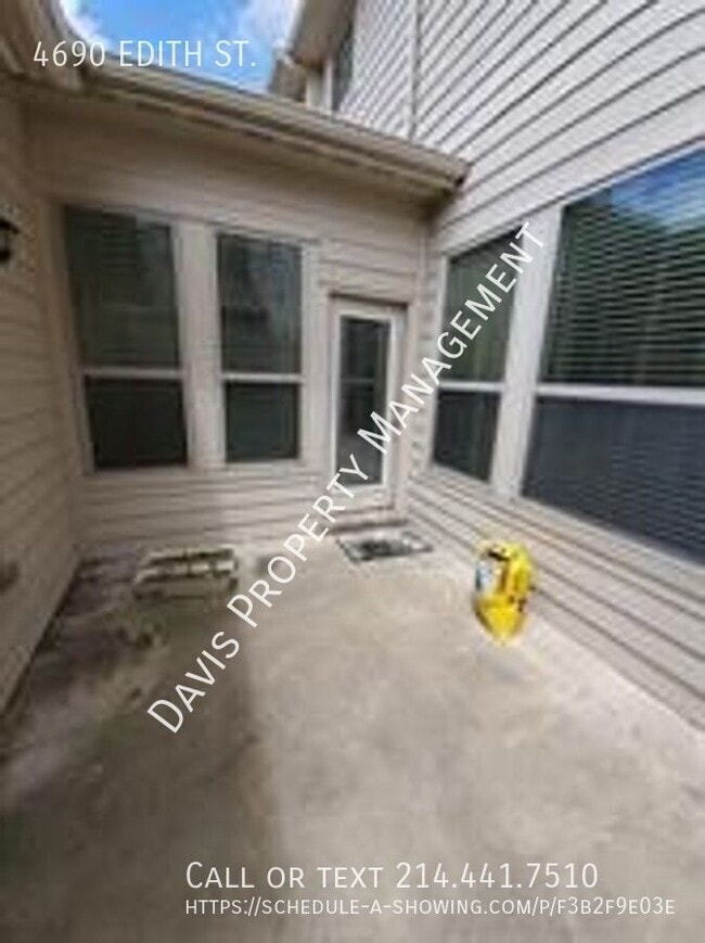 Building Photo - 4690 Edith St